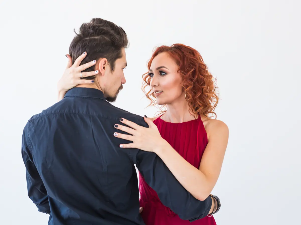 Ballroom Dance Etiquette Do’s and Don’ts on the Dance Floor