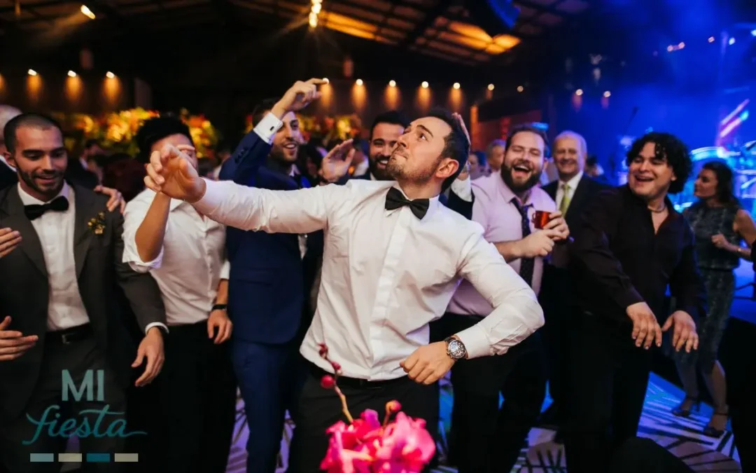 Get Your Guests on the Wedding Dance Floor: 9 Tips for an Unforgettable Reception